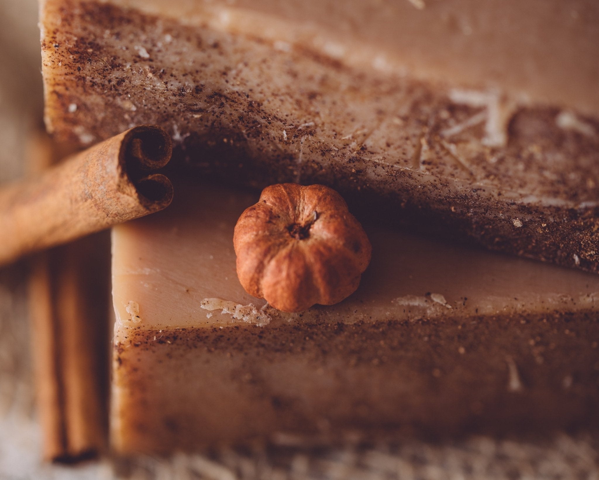 Pun’kin Patch Handmade Organic Soap – Cozy Fall Pumpkin Spice & Harvest Aroma - Sweet Harvest FarmsSeasonal SoapSweet Harvest Farms