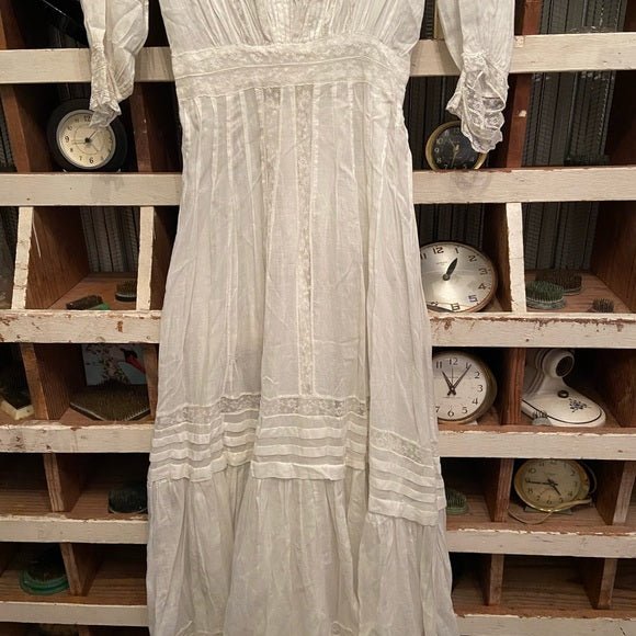 Vintage Cotton Lace Dress - Sweet Harvest FarmsVintageSweet Harvest Farms