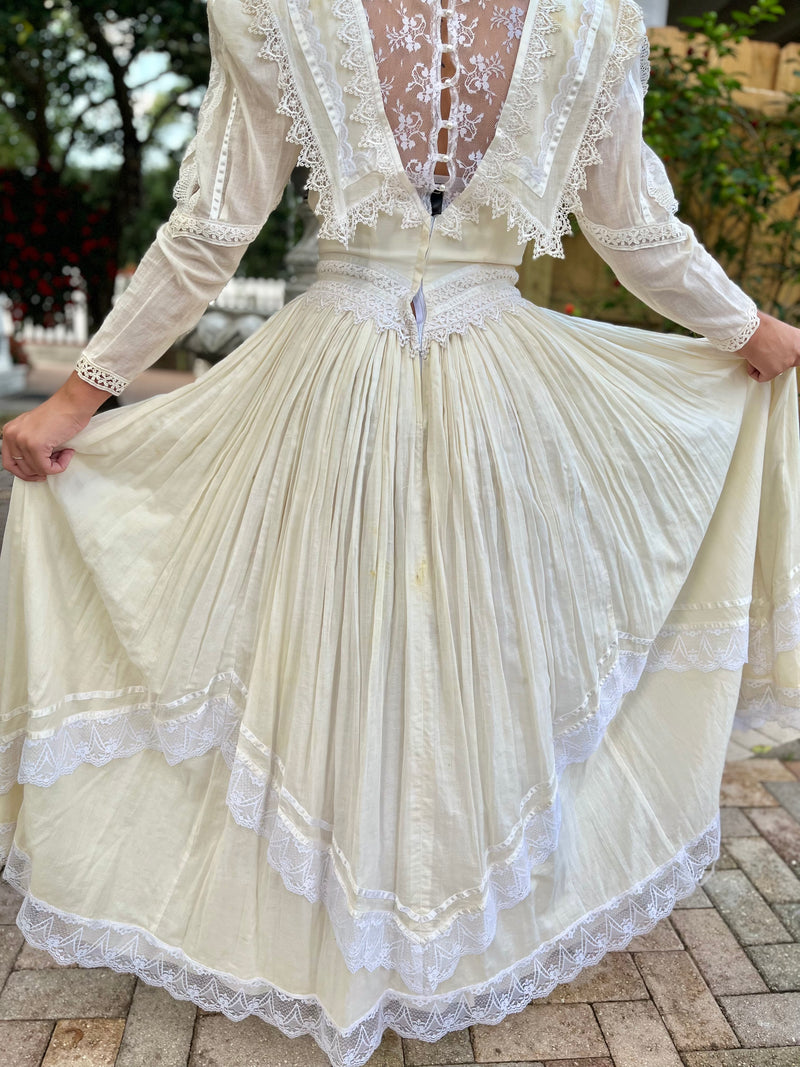 Vintage Wedding Dress- Full