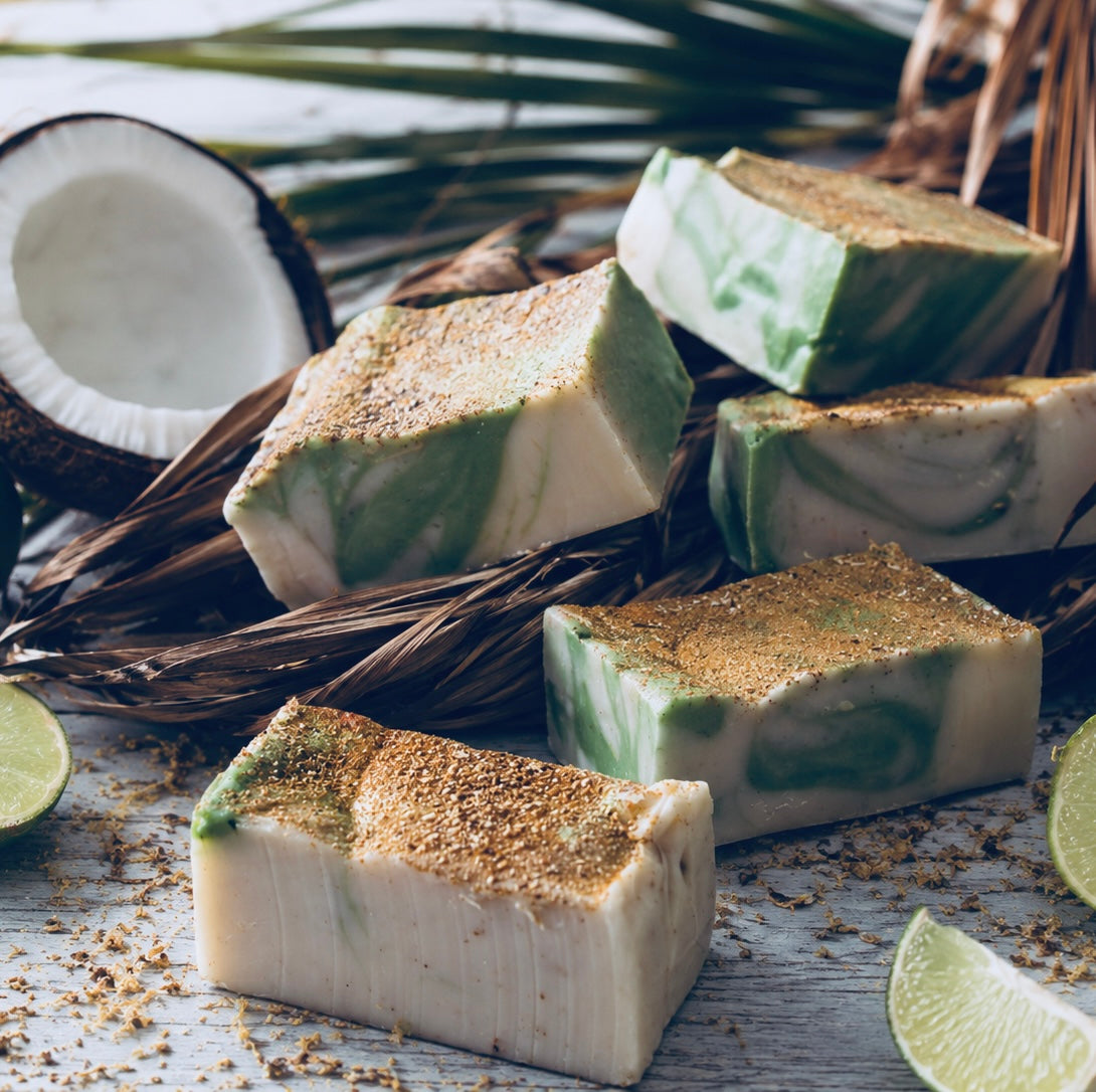 Savon fait main bio citron vert noix de coco | Comme une brise insulaire !