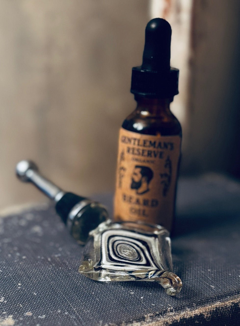 Wholesale Gentleman’s Reserve Organic Beard Oil/Face Serum - Sweet Harvest FarmsSweet Harvest Farms