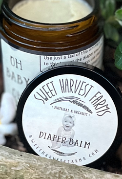 ORGANIC DIAPER BALM SALVE. ZINC AND LANOLIN FREE. VERY LITTLE IS NEED TO SOOTHE AND HELP HEAL. GREAT SALVE FOR OLDER ADULTS AS WELL