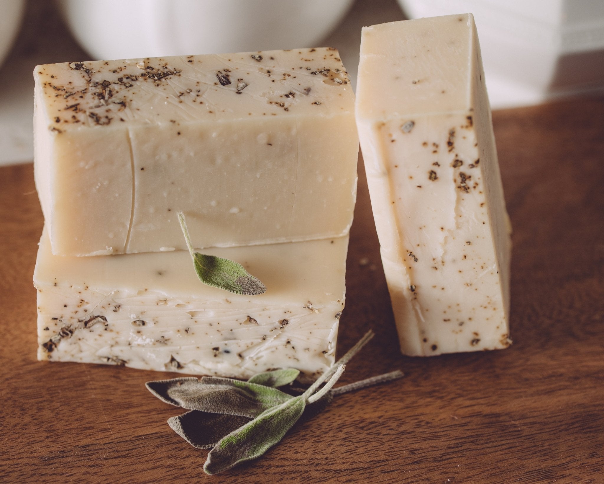 Sheridan's Gardenia Organic Handmade Soap | Beautiful Gardenia Aroma - Sweet Harvest FarmsOrganic Handmade SoapSweet Harvest Farms