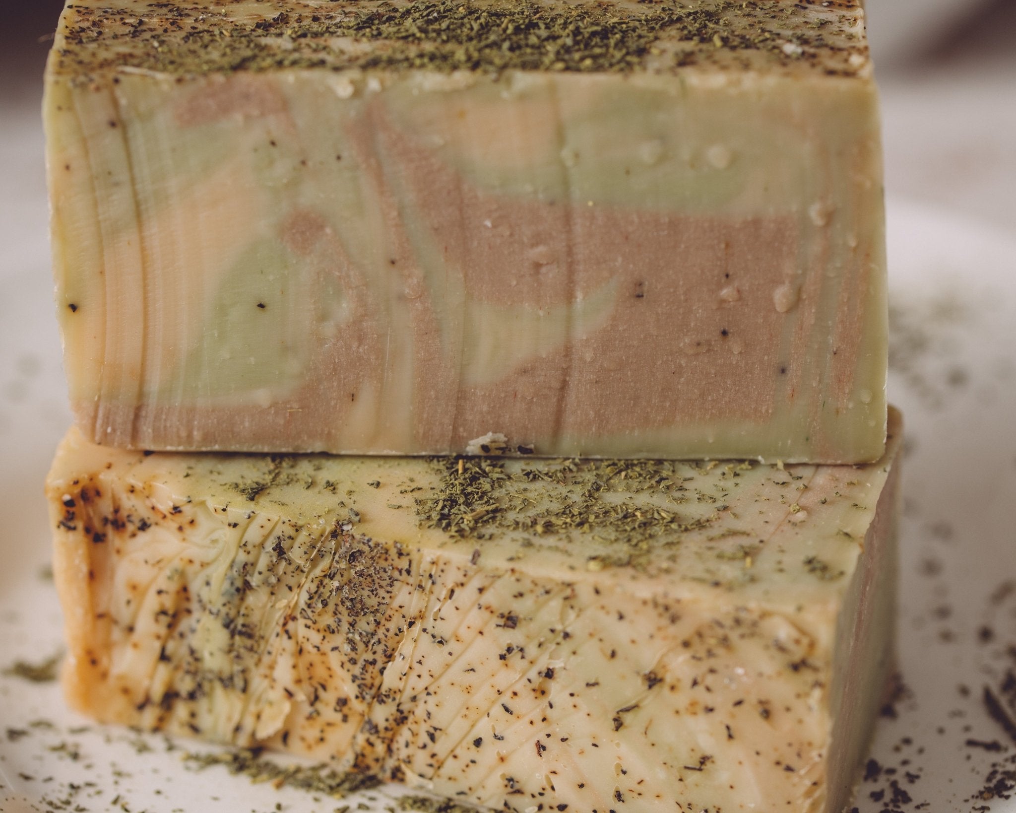 Teah Par Ti' Organic Handmade Soap | Woodsy yet slightly sweet aroma - Sweet Harvest FarmsOrganic Handmade SoapSweet Harvest Farms