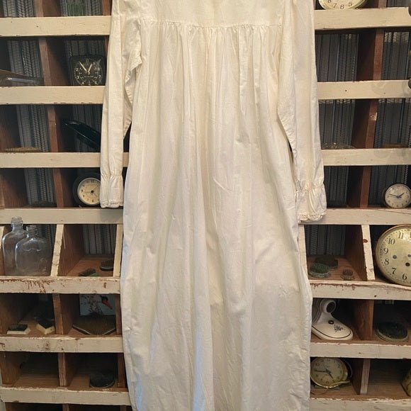 vintage dress - Sweet Harvest FarmsVintageSweet Harvest Farms
